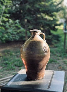 Screw-Top Jug